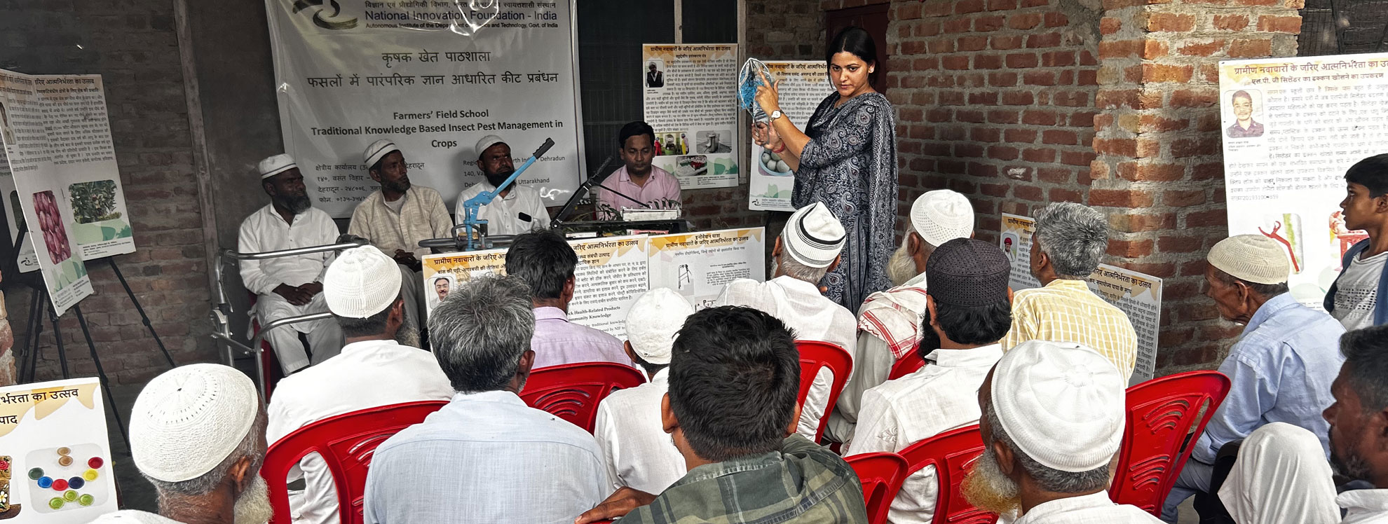 Knowledge exchange with Jatpura Bonda farmers for traditional pest management and herbal tick control to attain sustainable farming