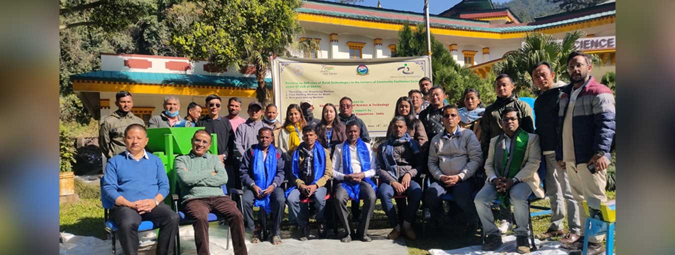 NIF hosted a training on rural tech diffusion for Sikkim farmers with ST-Cell Sikkim. Grassroots innovations like Threshing, Corn Shelling, and Rice Sorting machines were showcased, empowering farmers with sustainable solutions
