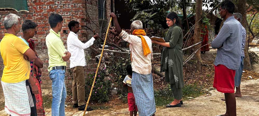 Our team member visited Varanasi & Gonda (UP) for mustard and wheat data collection. Farmers praised the Sitara Sringar variety. Valuable local insights were also gathered through field scouting