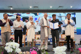 Felicitation of NIF innovator and Padma Awardee Shri Moa Subong from Nagaland