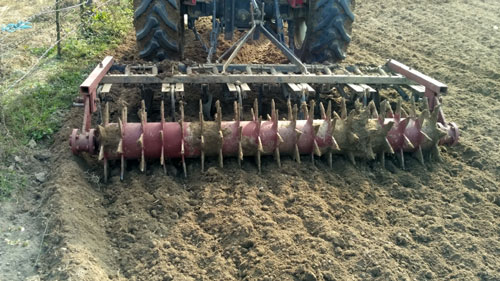 Soil Clod Crusher - Photo