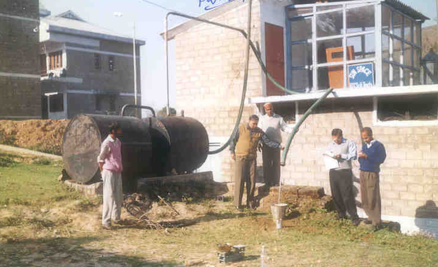Thermo water lifting pump - Photo