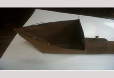 Black pepper plucking tool - Photo