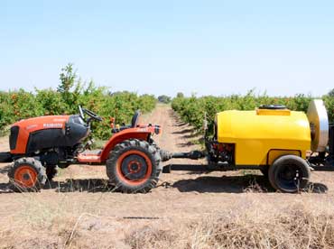 Image of Tractor operated blowing orchard sprayer