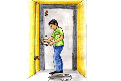 Portable latch for restrooms - Photo