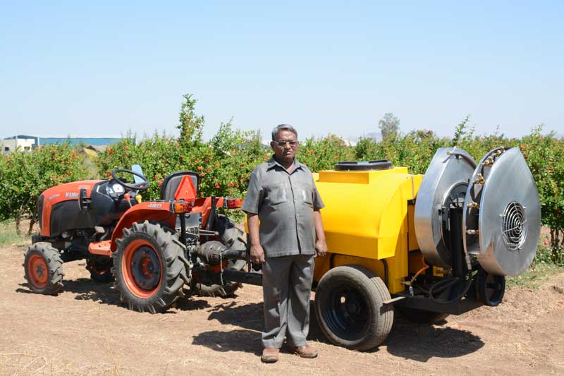 Image of Tractor operated blowing orchard sprayer