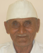 volunteer Sakrabhai Kalubhai Baria, Kapuriben Sardarsingh Baraiya