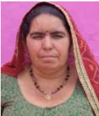 volunteer Smt. Santosh Pachar