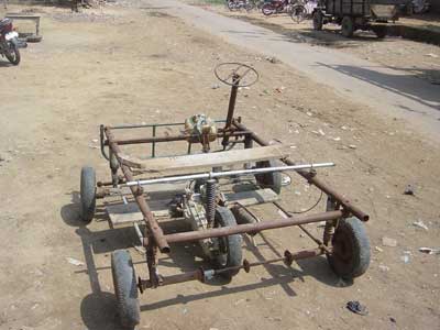 Image of Five Wheeled Car