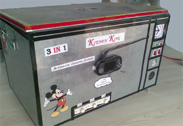 Automatic food making machine - Photo