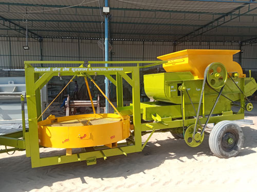 Image of Tractor Operated Groundnut Decorticator cum Grader