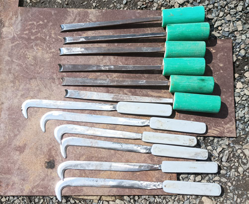 Image of Cardamom Pod Plucking and Pruning Tools