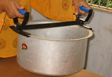 Image of Suraksha tong