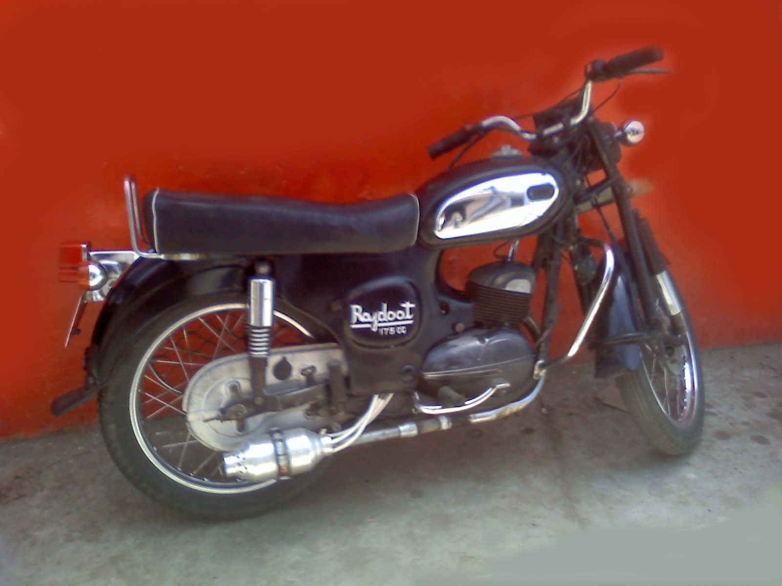 Image of Modified silencer and air intake system