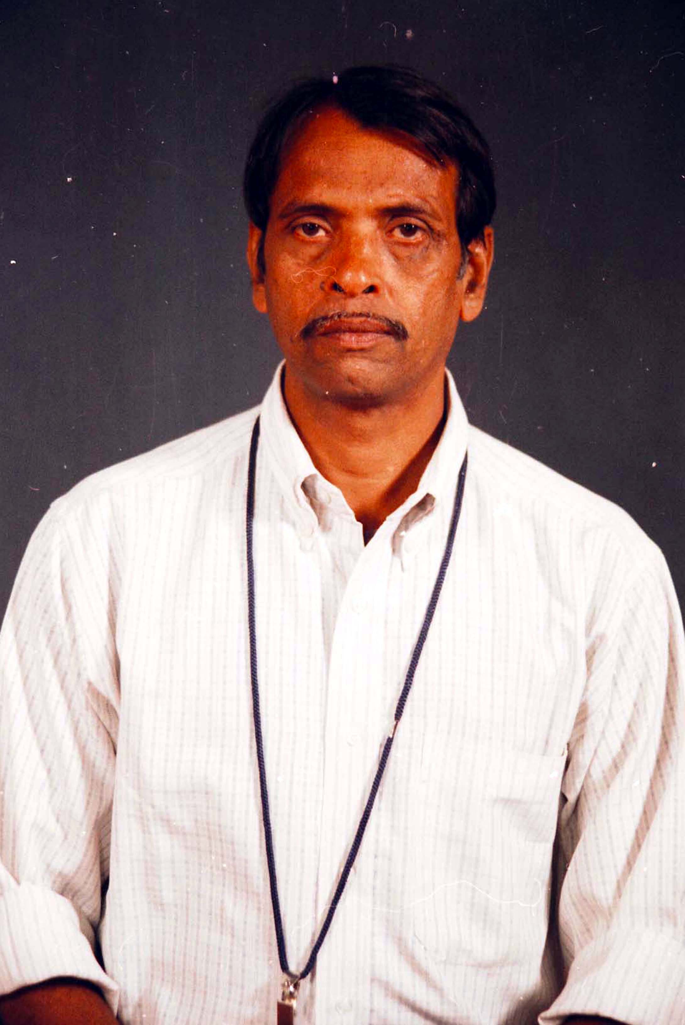 volunteer A. N. Manoharan